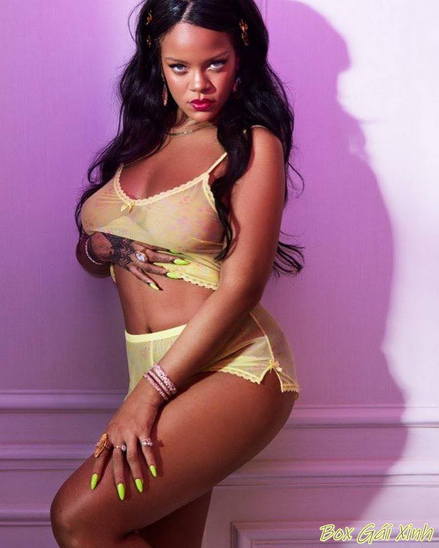 ảnh Rihanna nude cực nóng bỏng 35