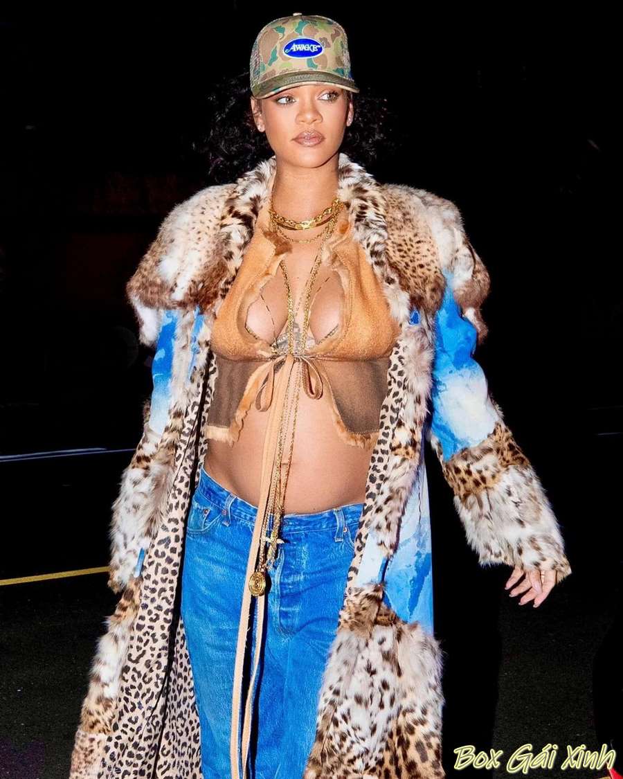 ảnh Rihanna nude cực nóng bỏng 4