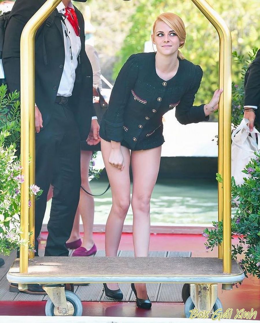 ảnh Kristen Stewart nude gợi cảm nhất 6