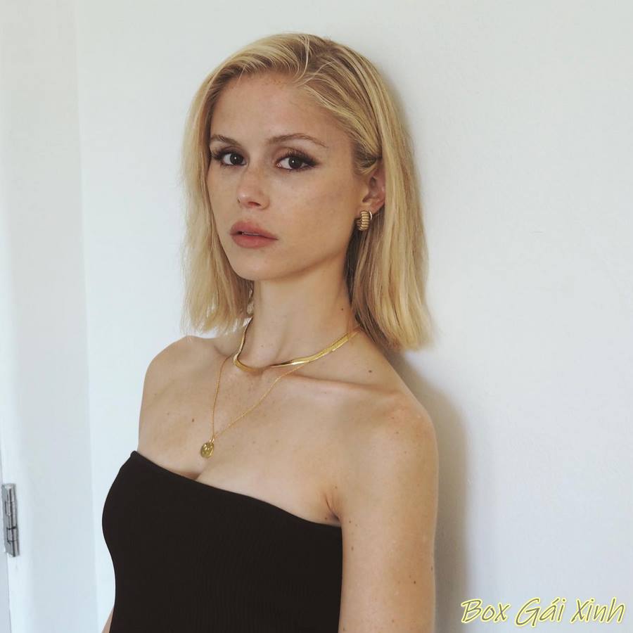 ảnh Erin Moriarty nude cực nóng 8