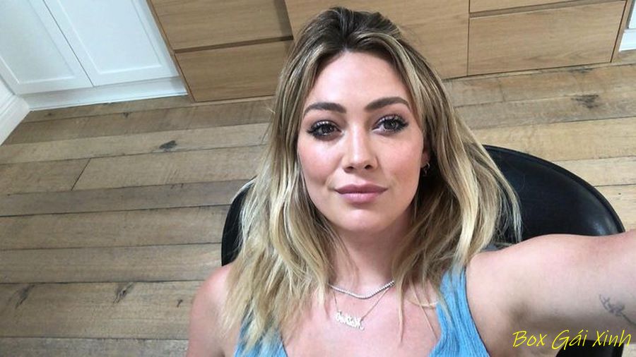 ảnh Hilary Duff sexy khiêu gợi 40