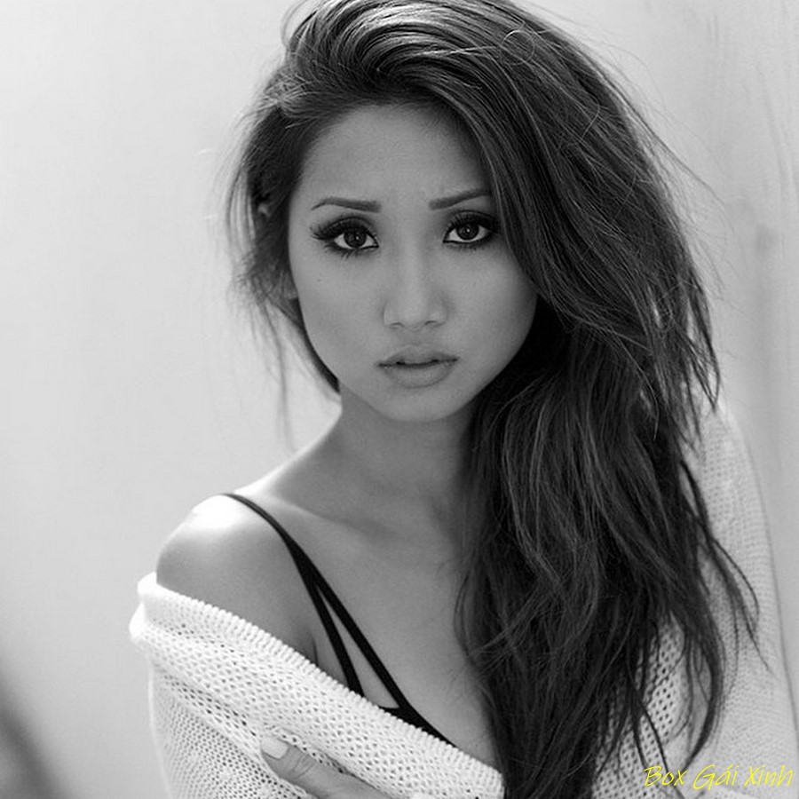 ảnh Brenda Song nude khiêu gợi 42