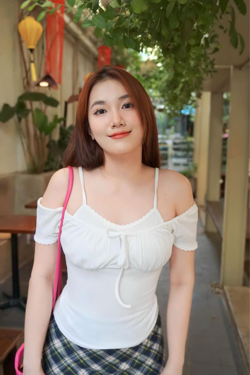 Ảnh ca sĩ Emma Nhất Khanh xinh đẹp 10