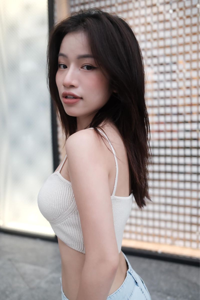 Ảnh ca sĩ Lâm Bảo Ngọc sexy 6