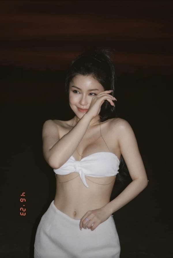 anh-tiktoker-quynh-thi-sexy-lo-nguc-5