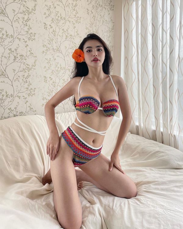 anh-hotgirl-nguyen-minh-hoang-kim-bikini-nong-bong-sexy-18