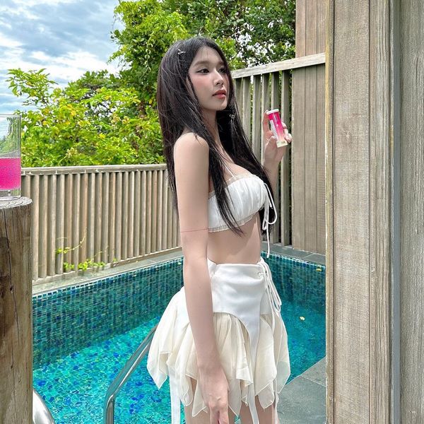 anh-hotgirl-dinh-nhi-bikini-nong-bong-sexy-13