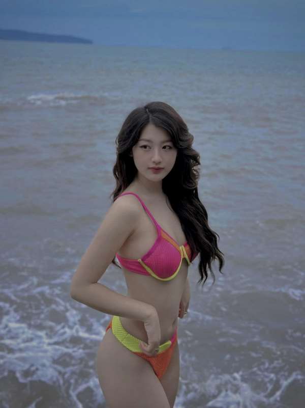 anh-hotgirl-doan-kim-anh-bikini-sexy-quyen-ru-xinh-dep-5