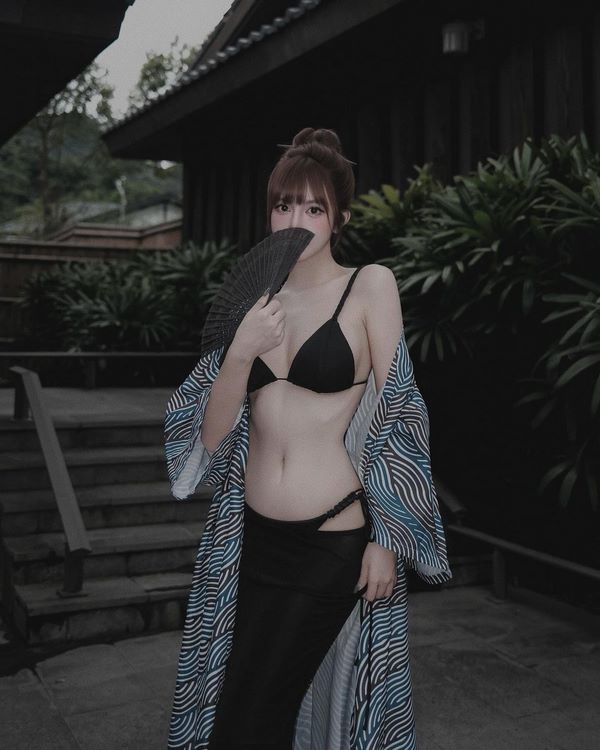 anh-hotgirl-mai-phuong-bui-bikini-sexy-hot-trend-tiktok-37