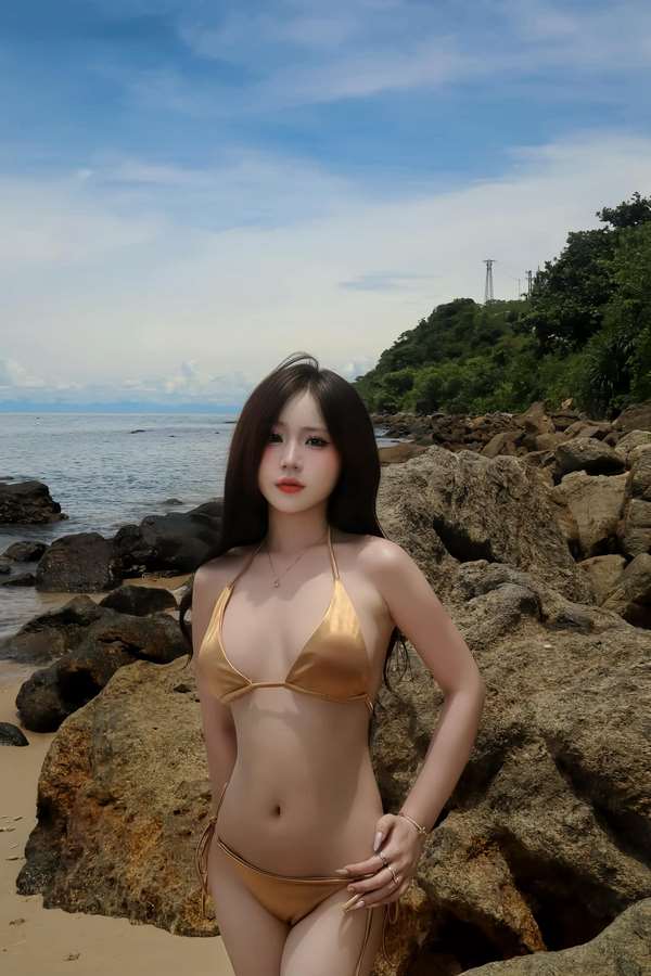 anh-tiktoker-hanh-nhi-bikini-xinh-dep-sexy-1