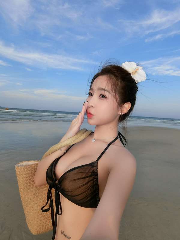 anh-tammy-pham-bikini-tiktoker-sexy-body-ngon-15