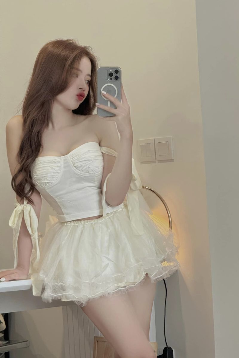 Ảnh diễn viên Lê Lý Lan Hương sexy 7