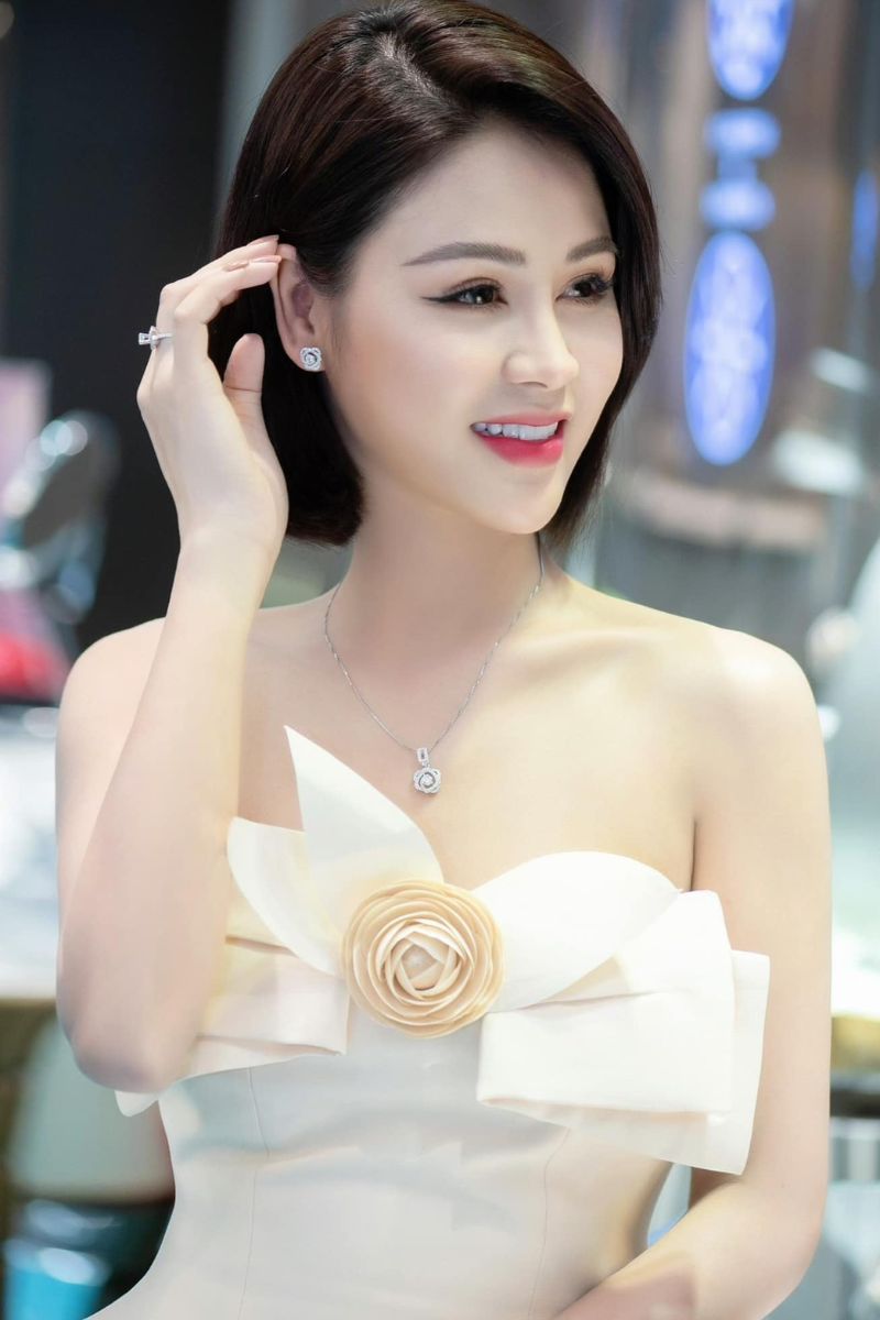 Ảnh diễn viên Lương Thu Trang sexy 29