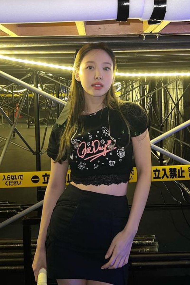 Ảnh ca sĩ Nayeon sexy 20