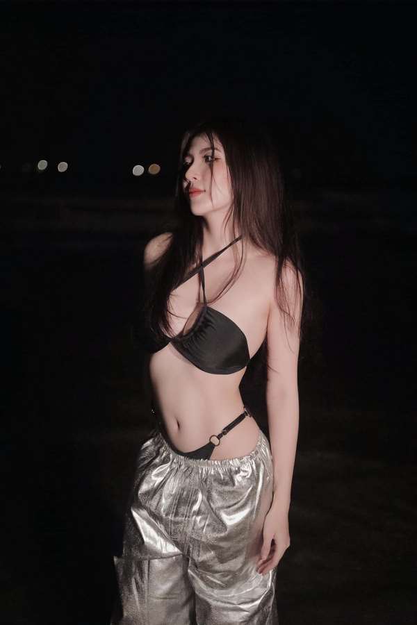 anh-hotgirl-nguyen-phuc-kim-ngan-bikini-sexy-trend-faptv-21