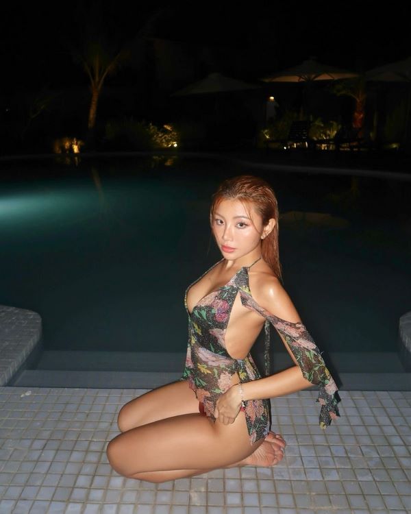 anh-hotgirl-phan-my-tuyet-bikini-sexy-hot-trend-tiktok-19