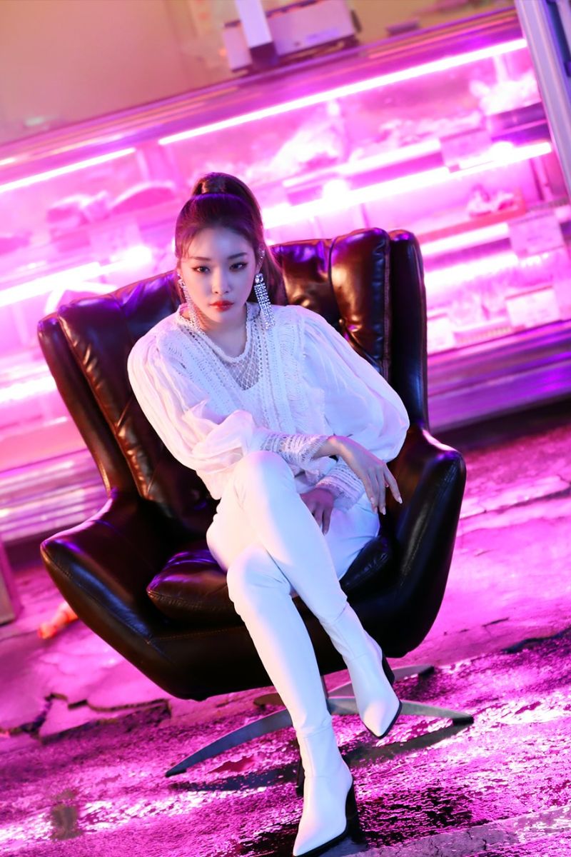 Ảnh ca sĩ Chungha sexy 23