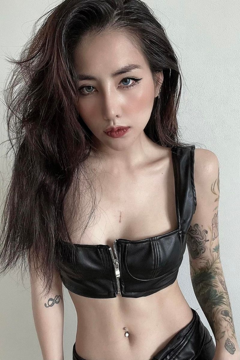 Ảnh ca sĩ Du Uyên sexy 17