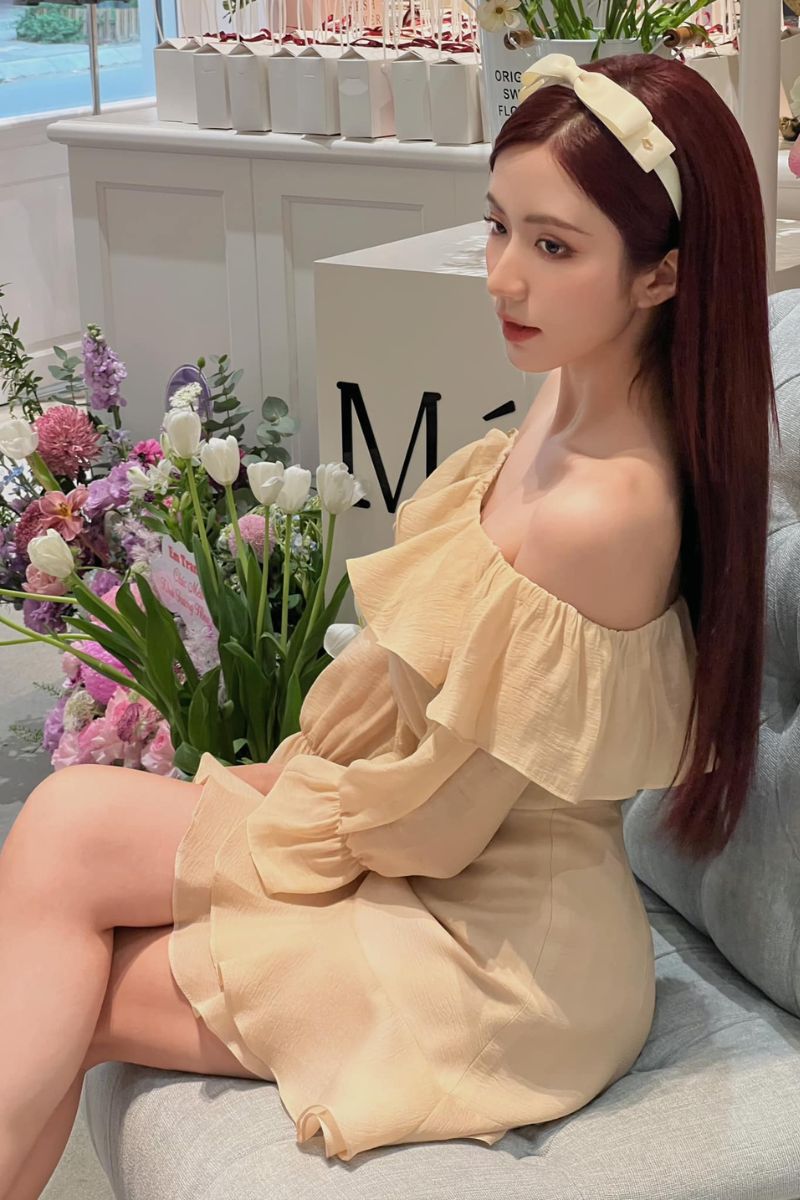 Ảnh diễn viên Nguyễn Ngọc Huyền sexy 23